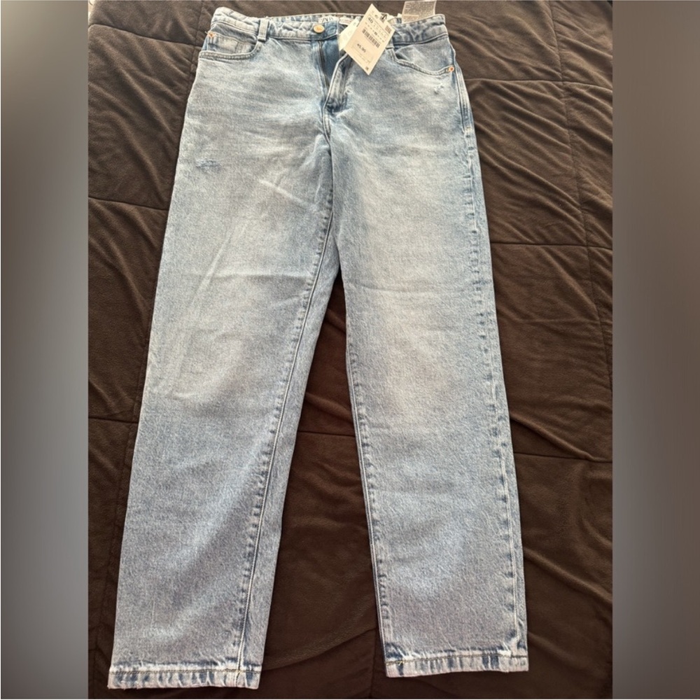 ZARA BRAND NEW WITH TAGS mom fit jeans